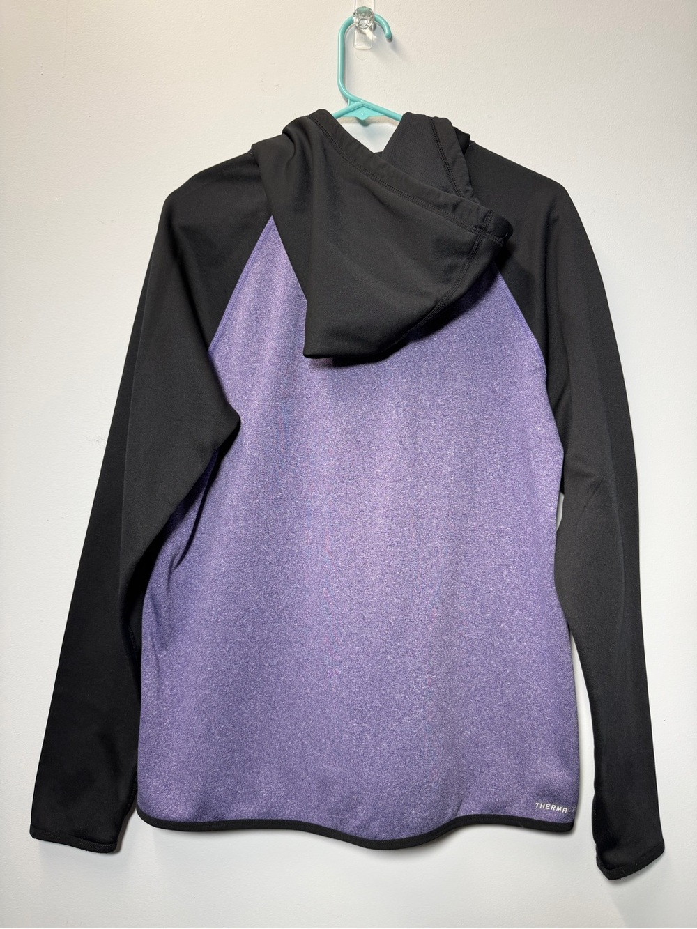 Nike Therma Fit Gradient Swoosh Athletic Purple & Black Hoodie Sweatshirt Size L - Picture 2 of 7